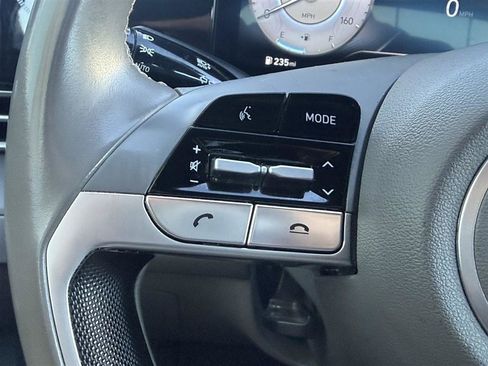 Used 2023 Hyundai Elantra SEL w/ Convenience Package FWD image 40