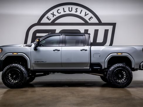 Used 2026 GMC Sierra 2500 Denali Ultimate w/ Max Trailering Package AWD/4WD image 5