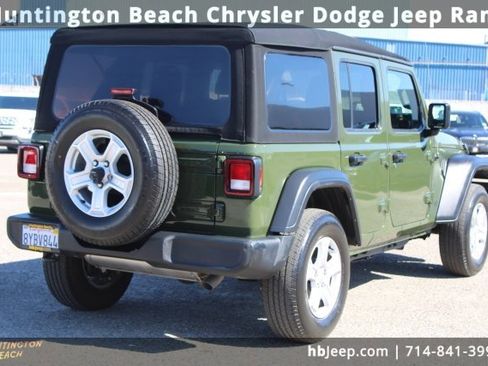 Used 2021 Jeep Wrangler Unlimited Sport image 5