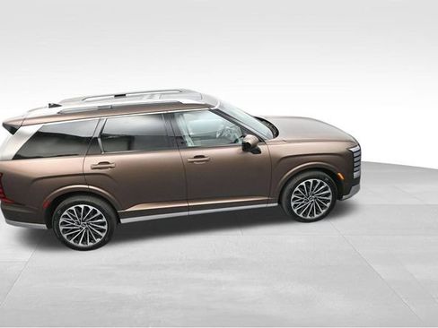 Certified 2026 Hyundai Palisade Calligraphy FWD image 31