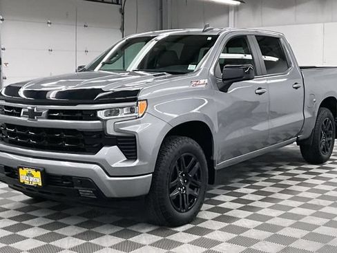 Used 2024 Chevrolet Silverado 1500 RST AWD/4WD image 12