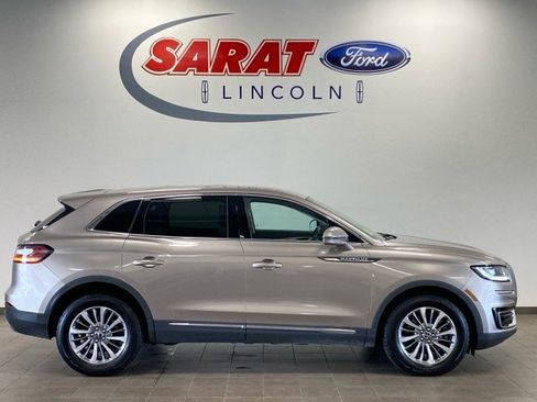 Used 2020 Lincoln Nautilus Premier w/ Equipment Group 101A AWD/4WD image 1