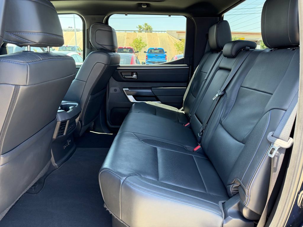 Used 2024 Toyota Tundra Platinum AWD/4WD image 9