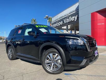 Certified 2023 Nissan Pathfinder SL
