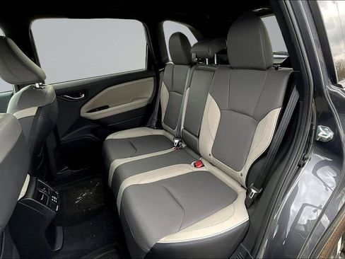 Used 2025 Subaru Forester Limited w/ Popular Package #1 AWD/4WD image 18