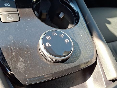 New 2026 Nissan Rogue Platinum w/ Platinum Premium Package image 16