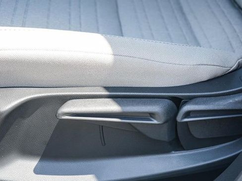 New 2026 Honda HR-V LX image 11