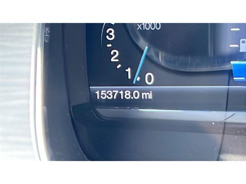 Used 2015 Ford Taurus SEL w/ Equipment Group 201A FWD image 16
