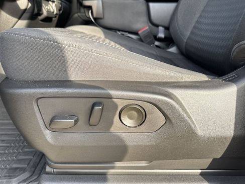 Used 2022 Chevrolet Silverado 1500 Custom w/ LPO, Dark Essentials Package image 7