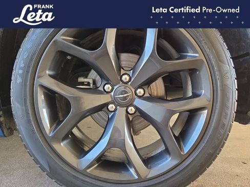 Used 2023 Chrysler 300 Touring w/ Sport Appearance Package image 20