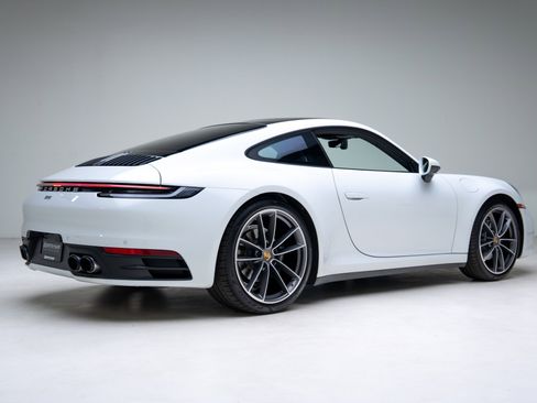Used 2020 Porsche 911 Carrera image 5