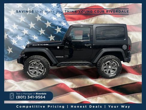 Used 2017 Jeep Wrangler Rubicon w/ Power Convenience Group image 2