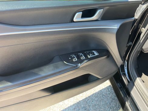 Used 2021 Kia K5 LXS FWD image 11