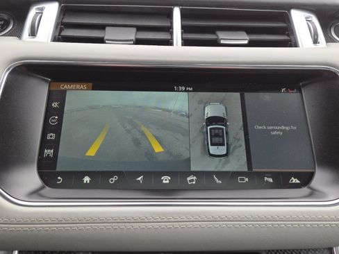 Used 2017 Land Rover Range Rover Sport SVR image 30