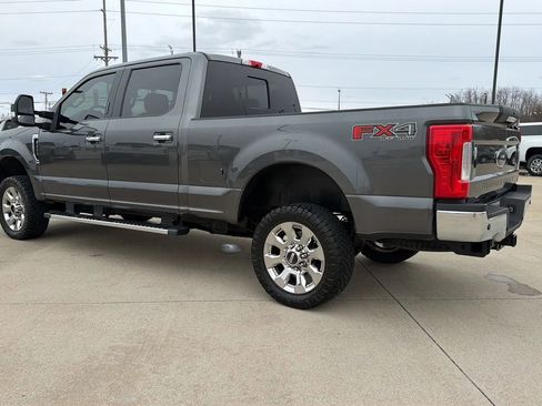 Used 2019 Ford F250 Lariat w/ Chrome Package image 14