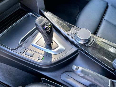 Used 2020 BMW 440i Coupe image 16