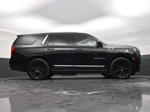 Used 2021 GMC Yukon Denali w/ Denali Ultimate Package AWD/4WD image 25