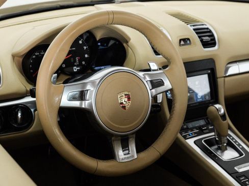 Used 2015 Porsche Cayman RWD image 12