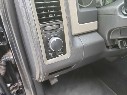 Used 2009 Dodge Ram 1500 Truck ST w/ ST Popular Equipment Group RWD image 14