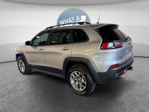 Used 2022 Jeep Cherokee Trailhawk w/ Sun, Sound & Nav Group AWD/4WD image 6