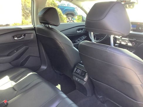 Used 2024 Honda Accord EX-L image 17