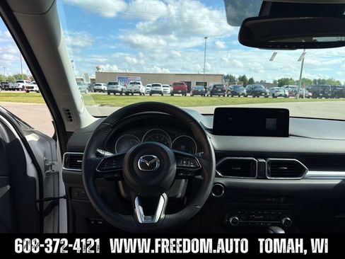 Used 2025 MAZDA CX-5 AWD 2.5 S w/ Preferred Package image 13