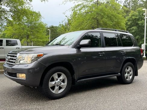 Used 2008 Toyota Land Cruiser AWD/4WD image 3