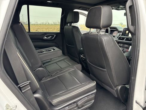 Used 2023 GMC Yukon SLT AWD/4WD image 27