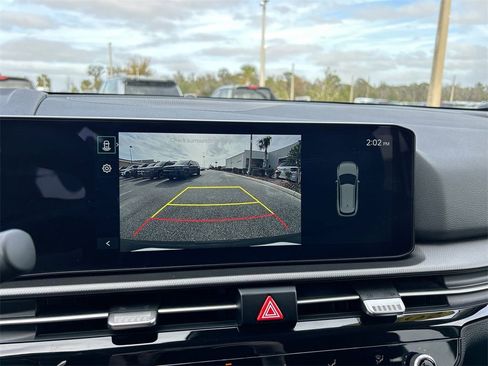 Used 2026 Kia Sportage LX w/ LX Convenience Package image 16