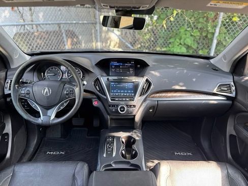 Used 2020 Acura MDX SH-AWD w/ Technology Package image 15