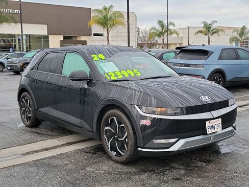 Certified 2024 Hyundai Ioniq 5 SE image 28