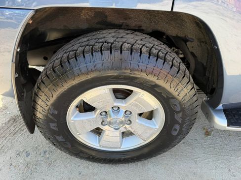 Used 2003 Toyota 4Runner Limited image 32