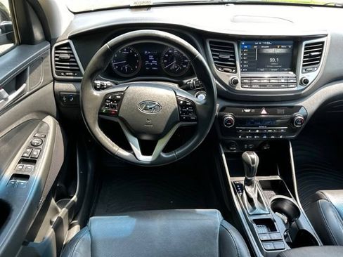Used 2017 Hyundai Tucson Limited w/ Cargo Package AWD/4WD image 25