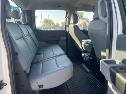 New 2026 Ford F250 XL w/ XL Chrome Package image 23