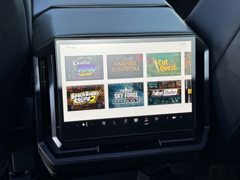 Used 2024 Tesla Cybertruck Cyberbeast AWD/4WD image 34
