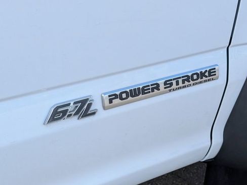 Used 2019 Ford F550 XL image 13