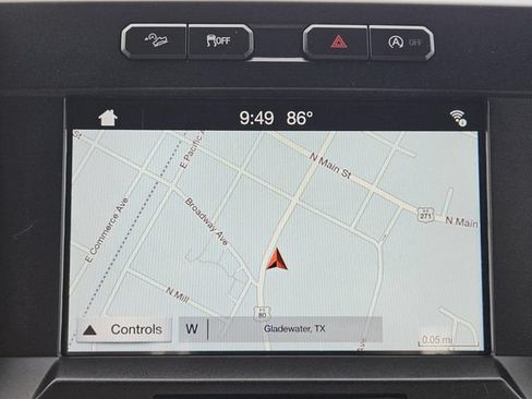 Used 2018 Ford F150 XLT w/ Equipment Group 302A Luxury AWD/4WD image 14