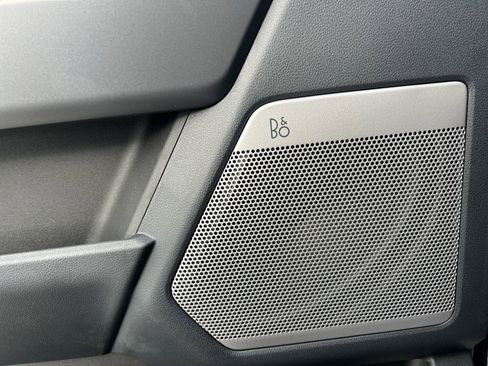 New 2025 Ford F150 XLT w/ Equipment Group 303A High image 18