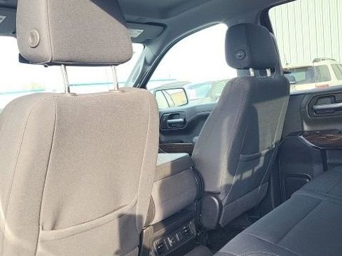 Used 2022 GMC Sierra 1500 SLE w/ Driver Alert Package I image 12