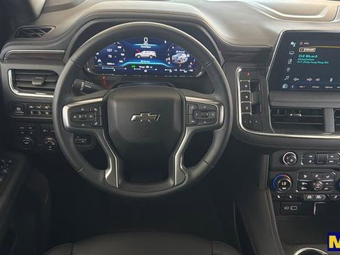 Certified 2024 Chevrolet Tahoe Z71 w/ Luxury Package AWD/4WD image 17