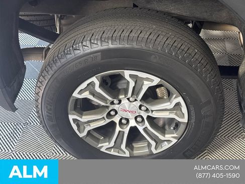 Used 2026 GMC Sierra 1500 SLT AWD/4WD image 21