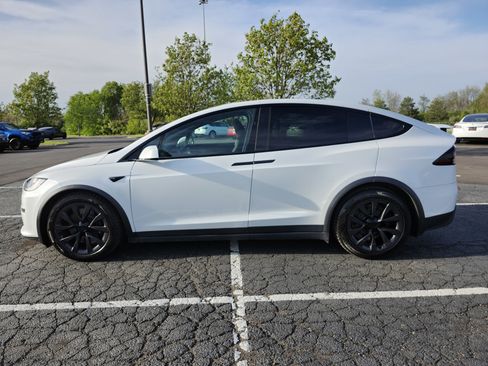 Used 2023 Tesla Model X AWD/4WD image 13