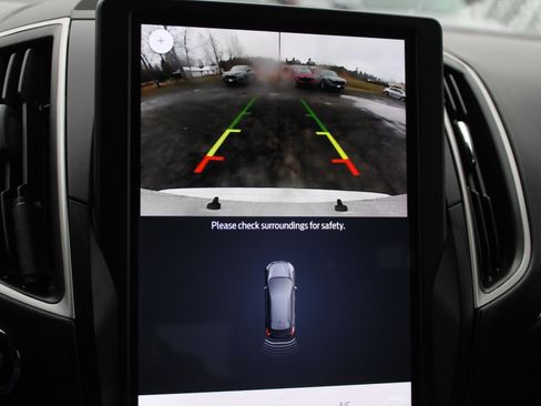 Used 2023 Ford Edge ST-Line image 16