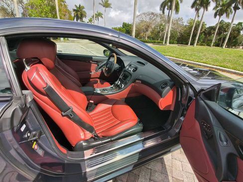 Used 2009 Mercedes-Benz SL 550 image 47