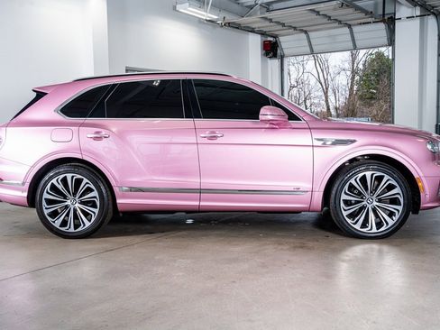 Used 2021 Bentley Bentayga image 5