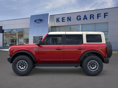 New 2026 Ford Bronco Outer Banks AWD/4WD image 3
