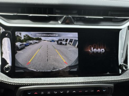 New 2026 Jeep Cherokee Laredo AWD/4WD image 28