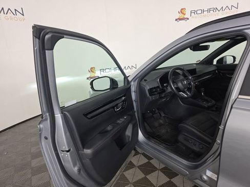 Used 2024 Honda CR-V Sport Touring image 17