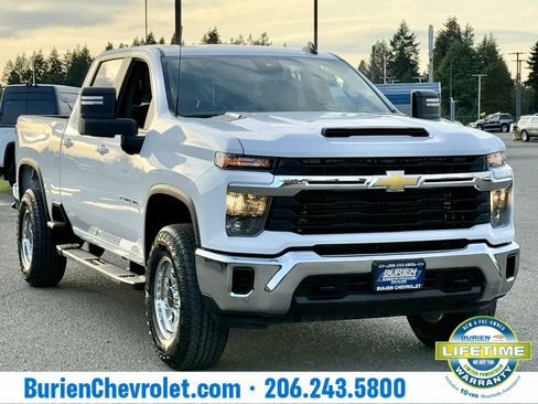 Used 2024 Chevrolet Silverado 2500 LT image 7
