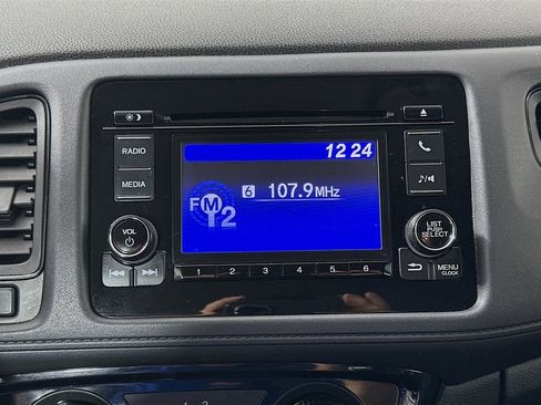 Used 2021 Honda HR-V LX image 13